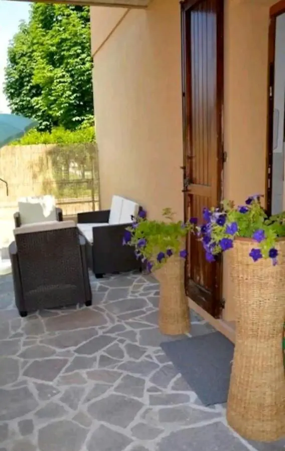 Home Niky Lake Desenzano del Garda 0*,  Italia