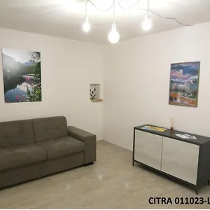 la-casa-di-walter-vicino-alle-cinque-terre.hotelitalianriviera.com/