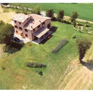 casale-colline-parmensi.emilia-romagnahotels.net/